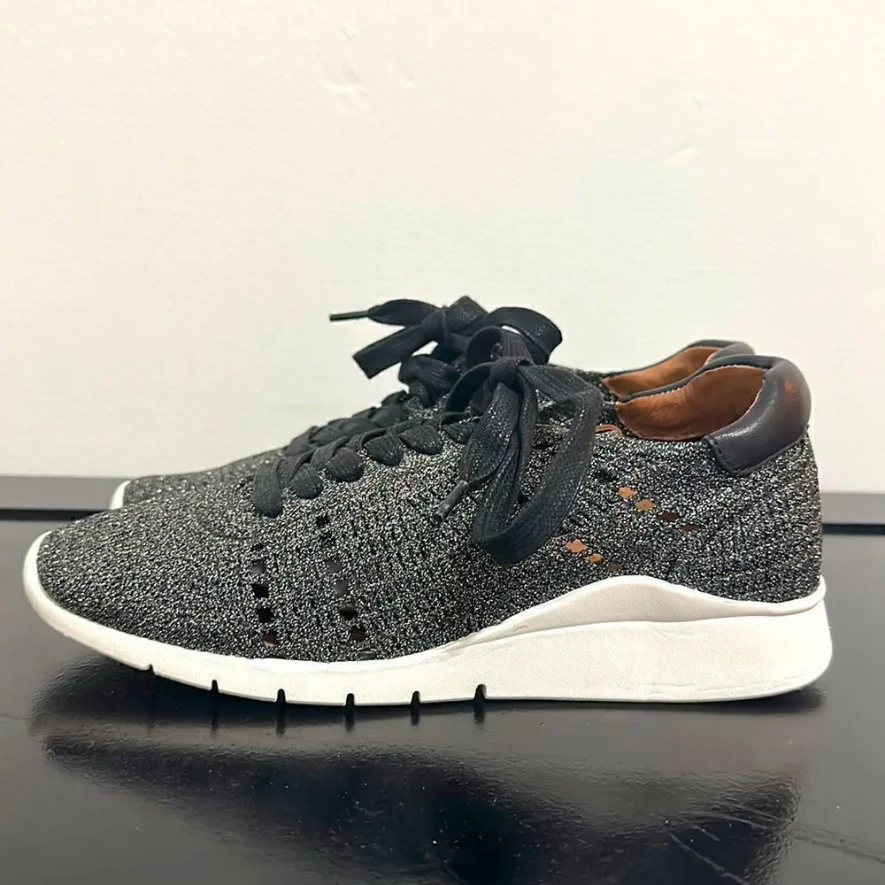 Gentle Souls Raina Lite Knit Black Metallic Sneakers Sz 7.5
